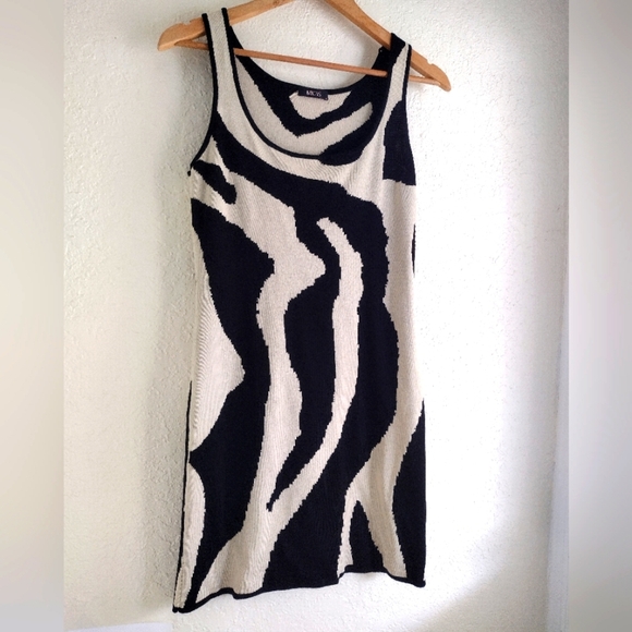 Micas Curve Zebra Print Sleeveless Knit Mini Dress - Picture 6 of 10